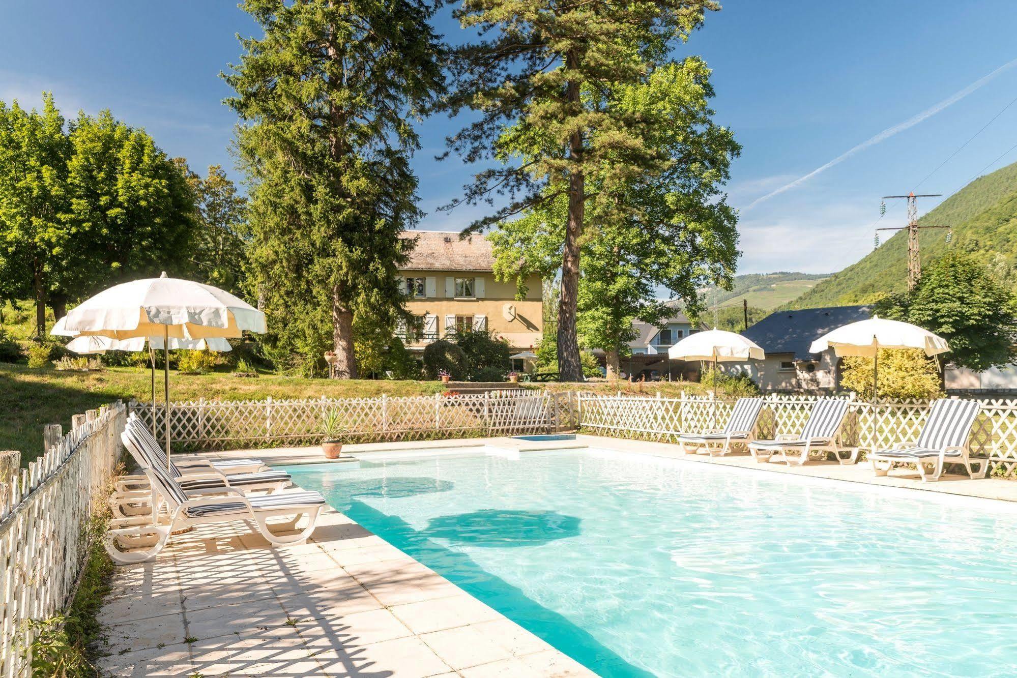 קדיאק Hotel Du Val D'Aure מראה חיצוני תמונה